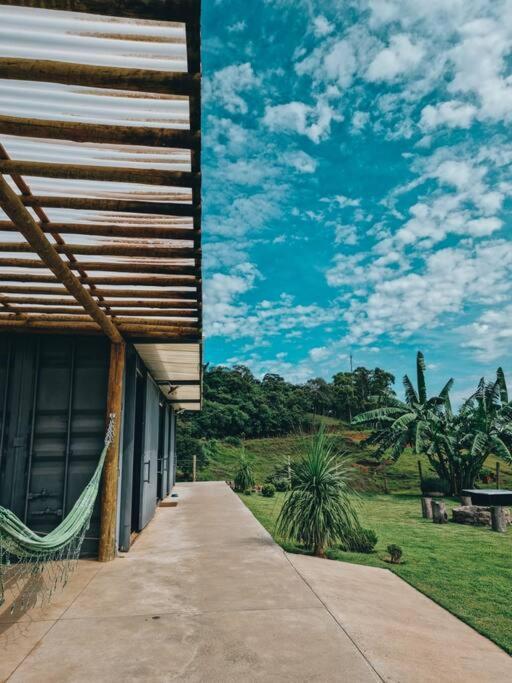 Casa Container Com Spa E Linda Vista Para A Serra Da Mantiqueira Villa Bueno Brandão Exterior foto